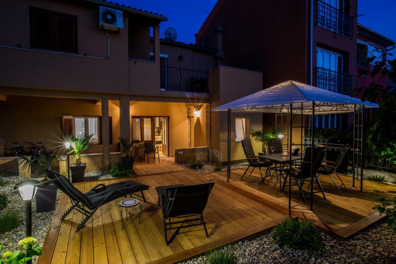 Exclusive City Center Apartment With Garden Rovinj Eksteriør billede