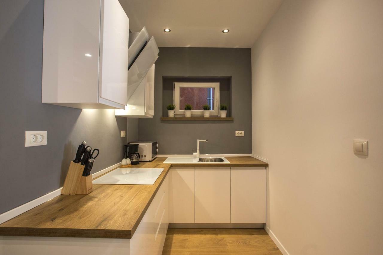 Exclusive City Center Apartment With Garden Rovinj Eksteriør billede