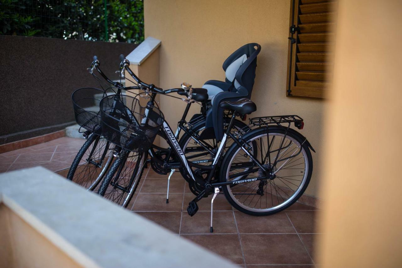 Exclusive City Center Apartment With Garden Rovinj Eksteriør billede